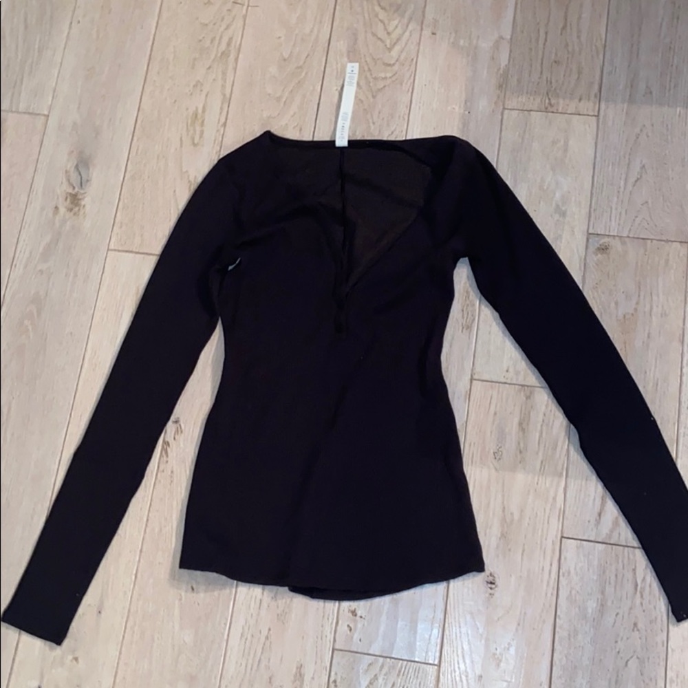 Lululemon Black Longsleeve